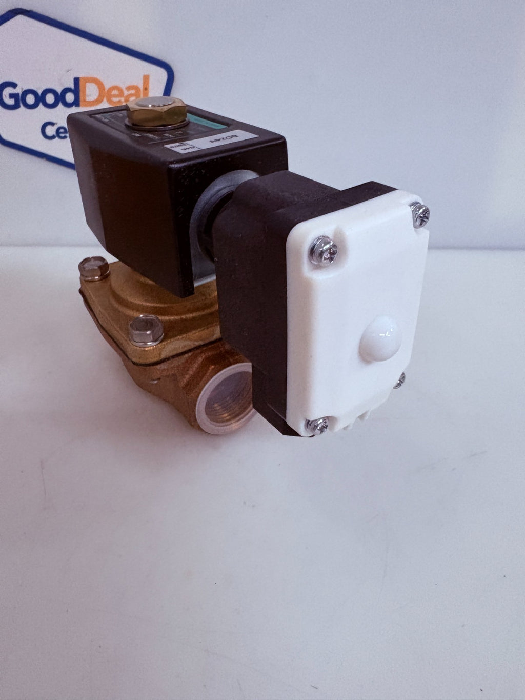 CKD SOLENOID VALVE ADK11-20A-03MS-DC24V 2
