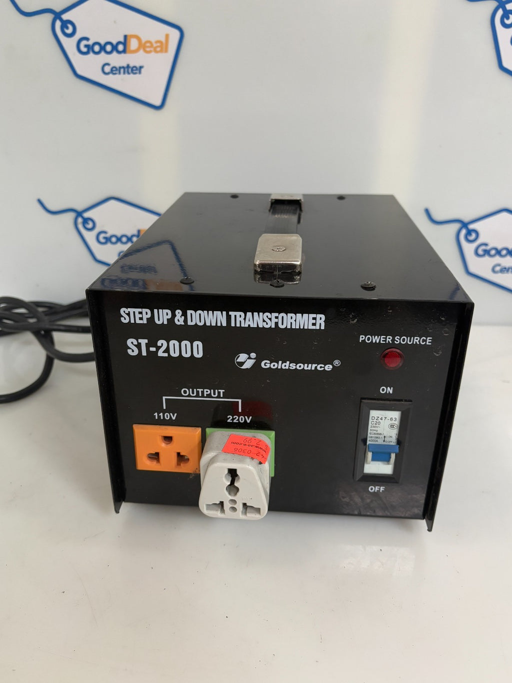 GOLD SOURCE STEP UP & DOWN TRANSFORMER ST-2000