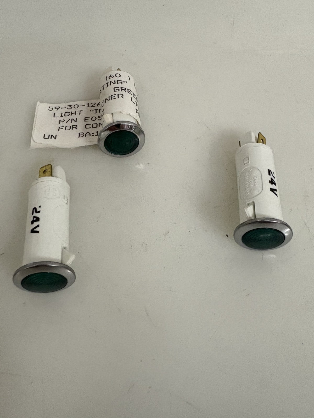 LOT OF 3 LIEBERT LIGHT INDICATOR GREEN E0580