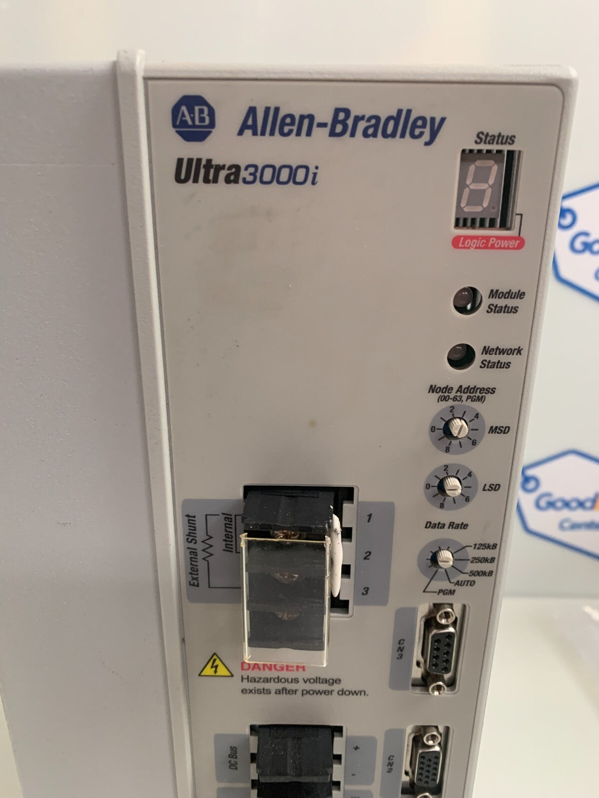 ALLEN BRADLEY ULTRA 3000I SERVO-DRIVE 2098-DSD-HV030X-DN1