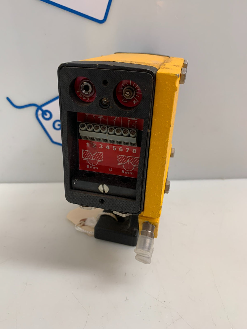 DELTA   Optical Reflecting Barrier    V3-JB-R1A4
