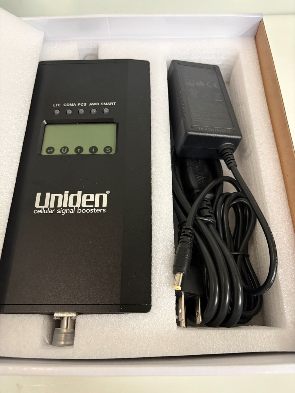 UNIDEN CELLULAR SIGNAL BOOSTER U7OP 4G UNI-4020CPAL