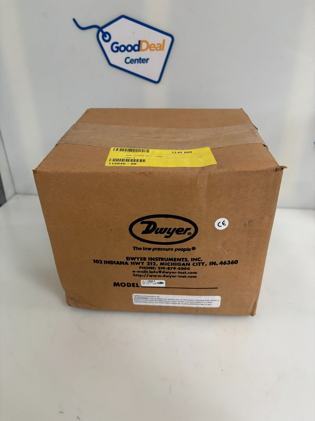 DWYER INST. 1638-2 DIAPHRAGM VERTICAL PRESSURE SWITCH0