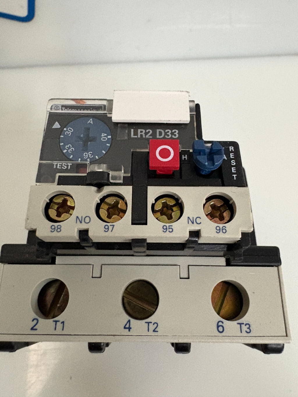 TELEMECANIQUE OVERLOAD RELAY LR2 D33