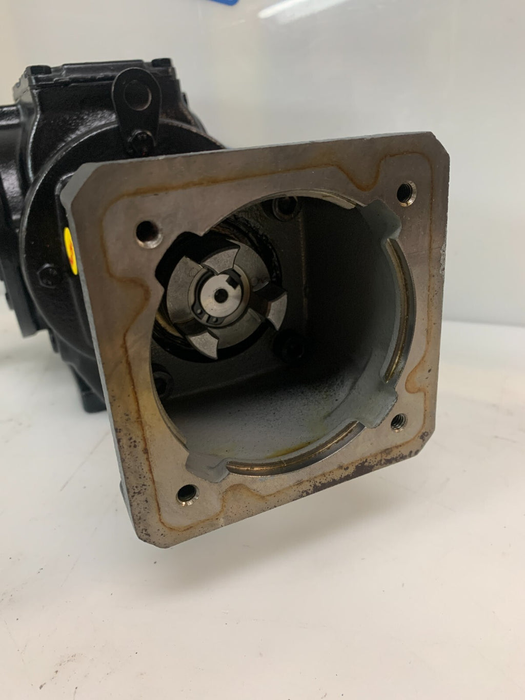 Sew Eurodrive SAZ47 AQA100/4 Gear Reducer 1:14.24 Ratio