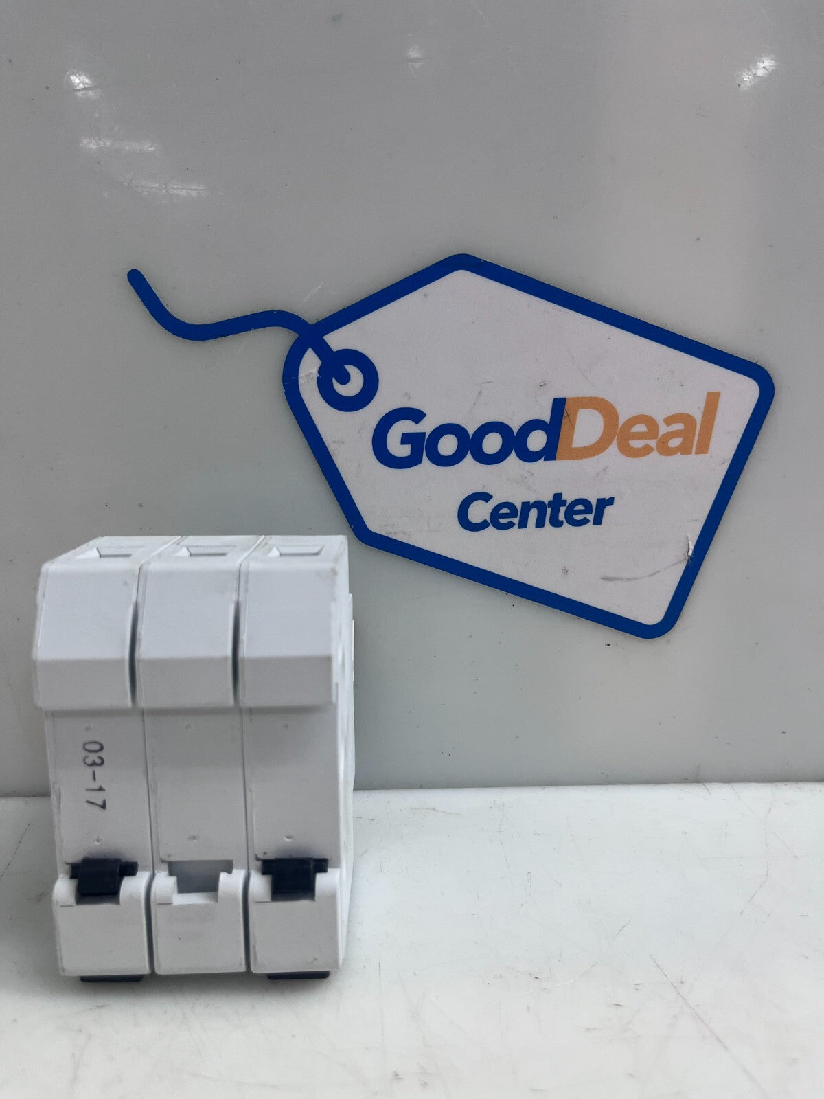 FERRAZ SHAWMUT USM3 UltraSafe Fuse Holder C218548 w/ATDR-15 Fuses (Lot of 2)