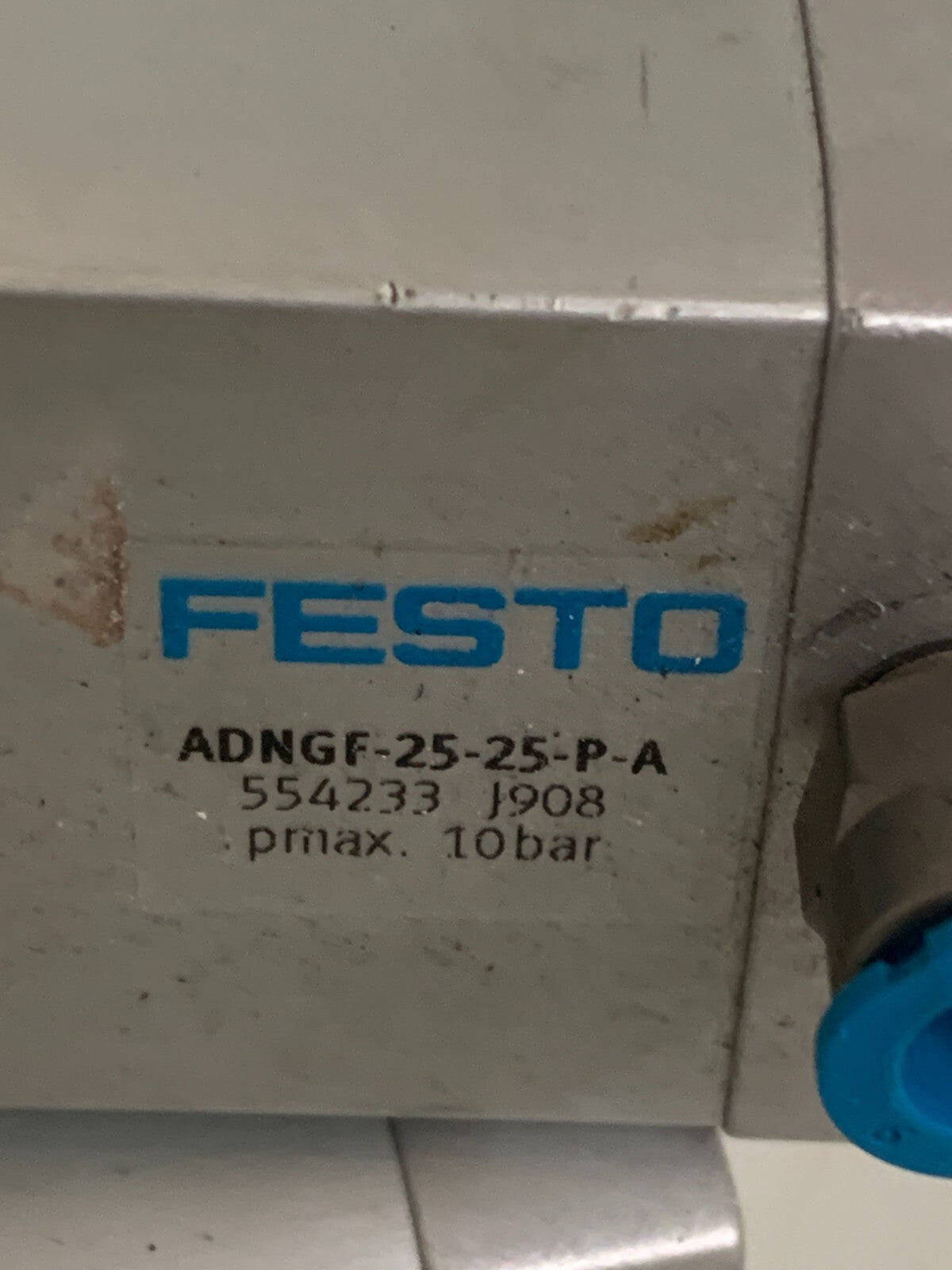 LOT OF 2 FESTO COMPACT CYLINDER #554233 ADNGF-25-25-P-A
