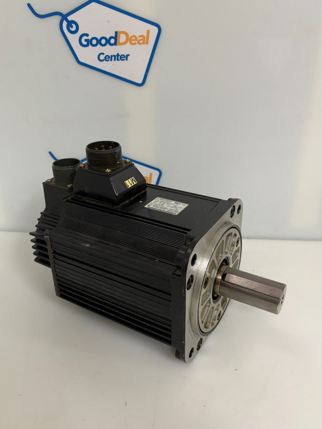 YASKAWA AC SERVO MOTOR SGMSH-30DCA6F-0Y