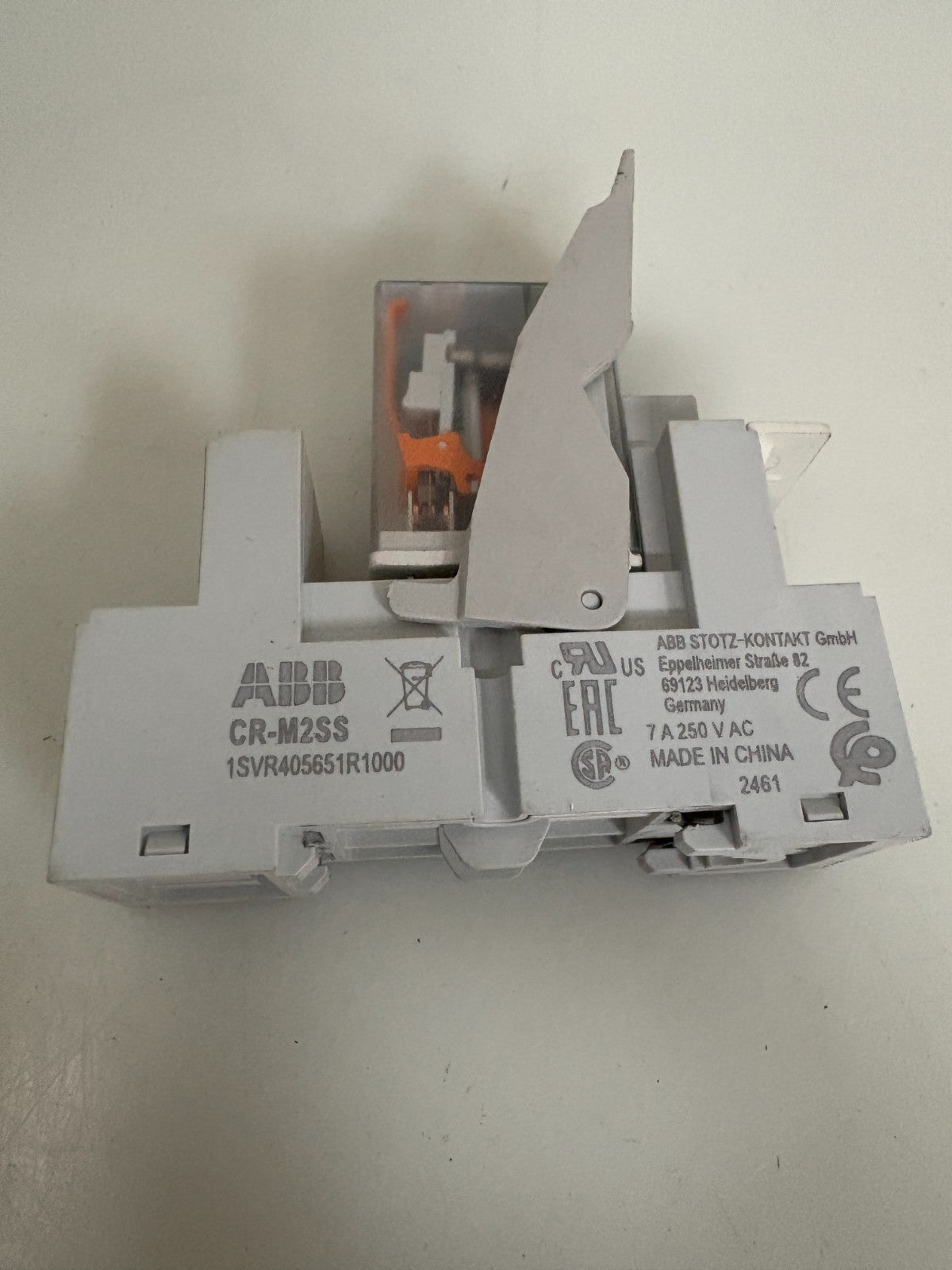 ABB RELAY MODULE CR-M024DC2L W/ABB -M2SS AND CR-P/M 22 PROTECTIVE MODULE