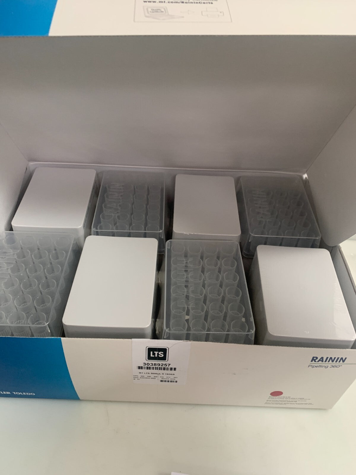 Lot of 8 racks of 24 units Mettler Toledo Rainin Bio Clean Ultra 5000uL 30389257