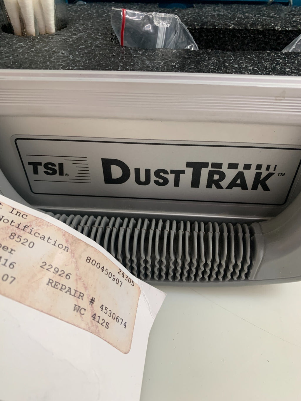 TSL DUST TRAK AEROSOL MONITOR MODEL 8520 LIKE NEW AND COMPLETE IN CASE