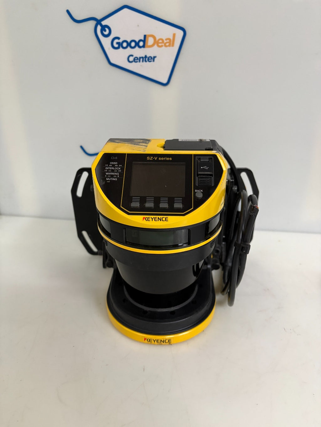 KEYENCE LASER SENSOR W/CAMERA AND BRACKET SZ-V04X