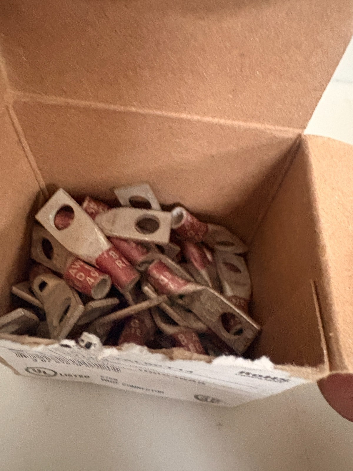 LOT OF 80 BURNDY HYLUG COMPRESSION LUG YAL8CT143