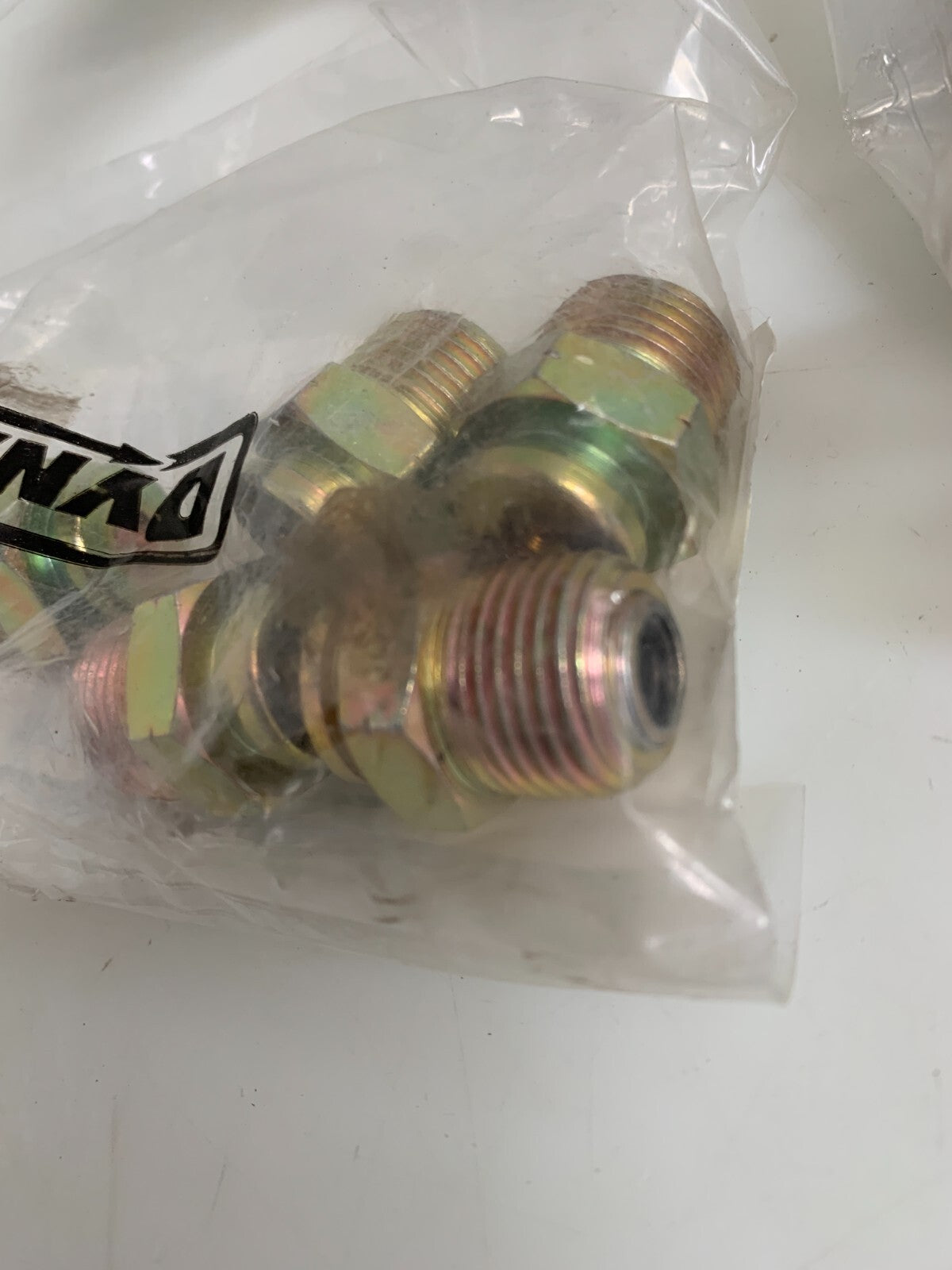 LOT OF 4 DYNAFLO 3/8 BUTTONHEAD PLUNGER CHECK 4138192