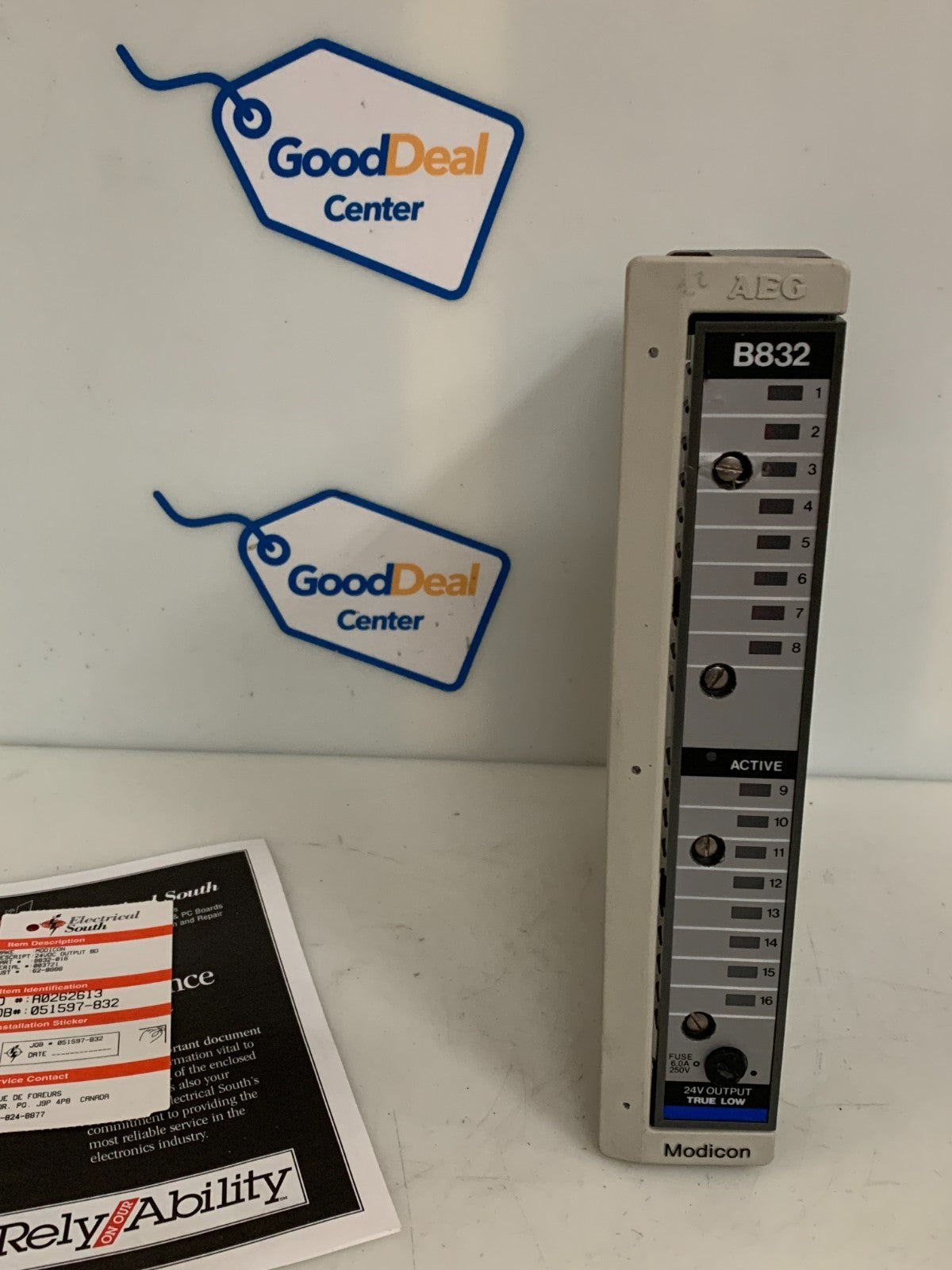 SCHNEIDER MODICON AS-B832-016
