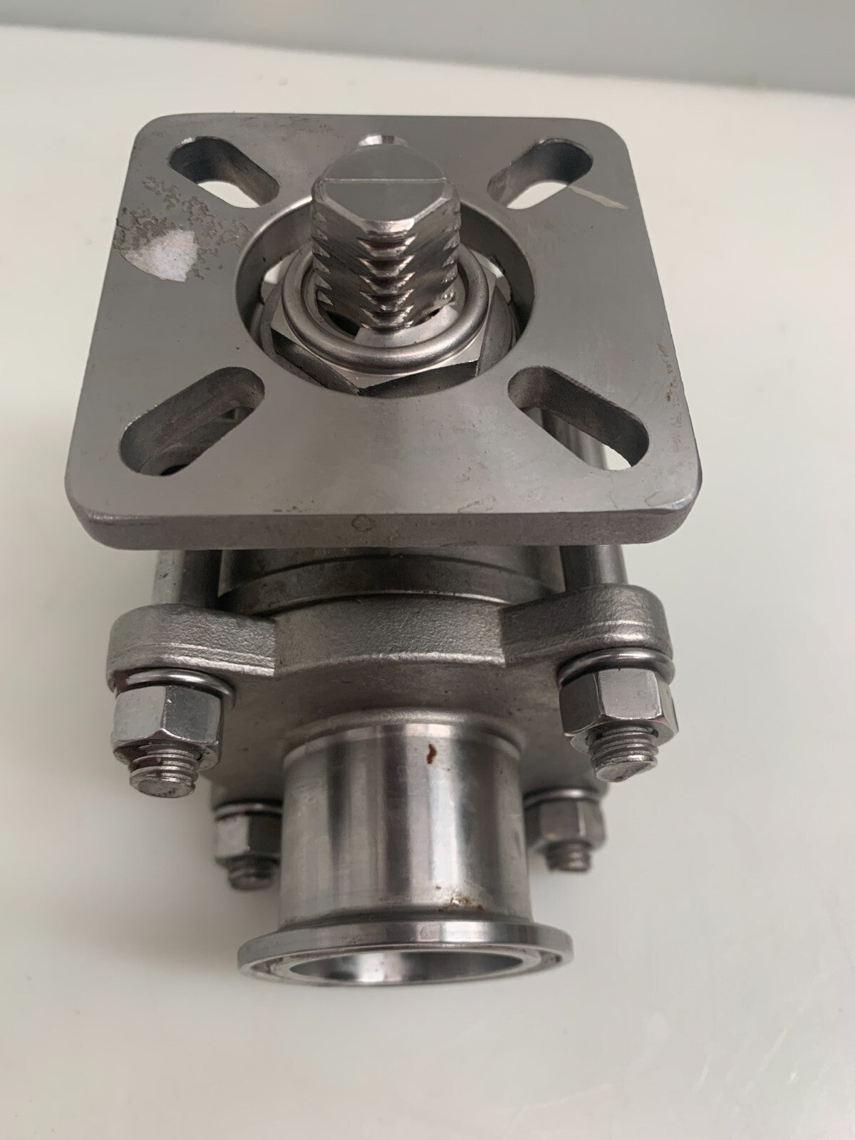 DIXON  1 1/2-CF8M  Stainless Steel Valve  1000WOG  67YS3