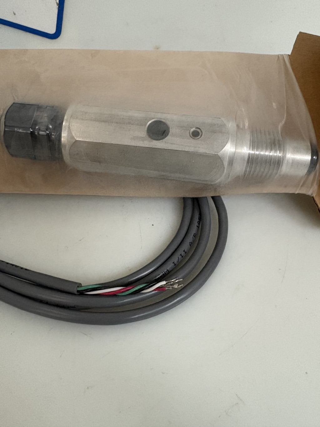 DWYER THERMAL DISPERSION FLOW SWITCH TDFS2-1-P-06
