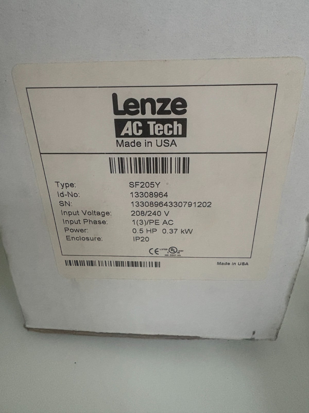 LENZE AC TECH MOTOR CONTROLLER SF205Y 133089644