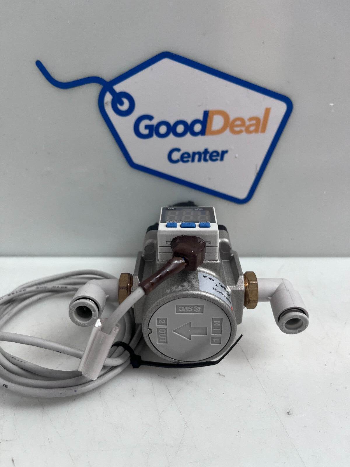 SMC AR30-F03H + AC30-LQ0062 Pressure Regulator