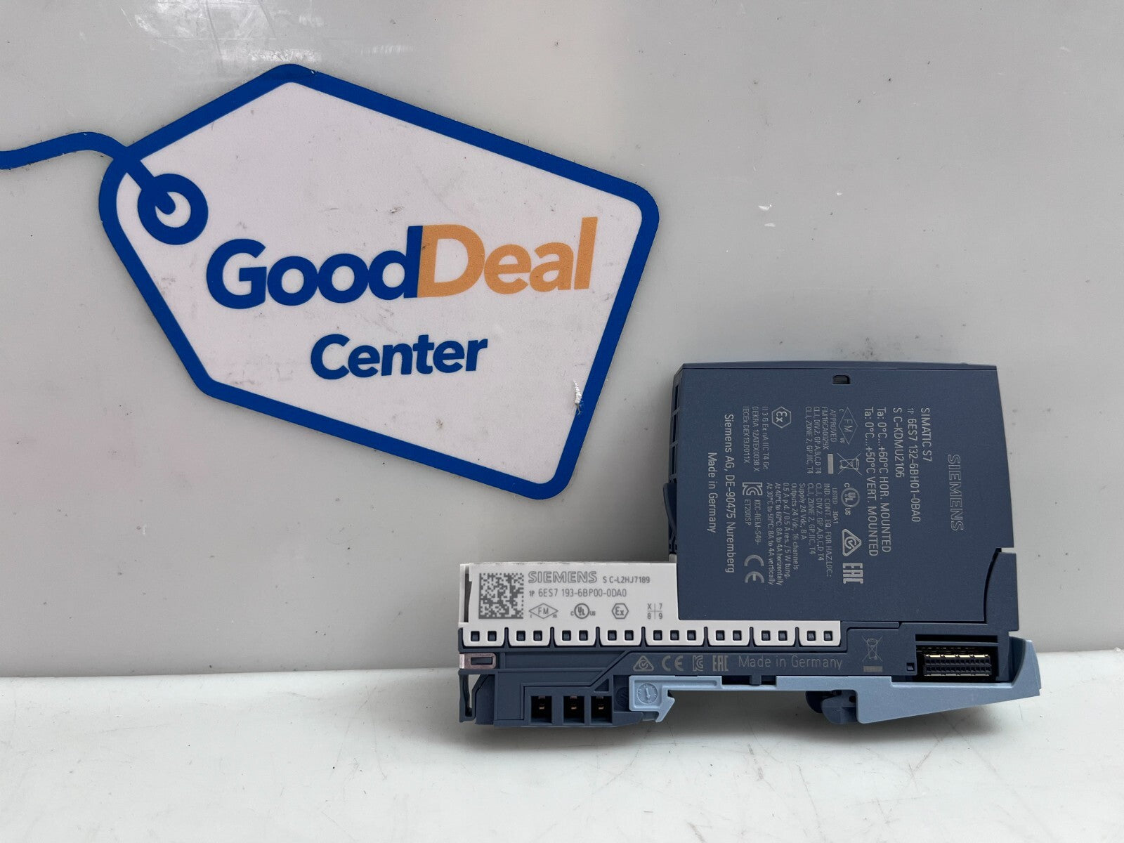 SIEMENS 6ES7 132-6BH01-0BA0 Digital Output  Simatic S70