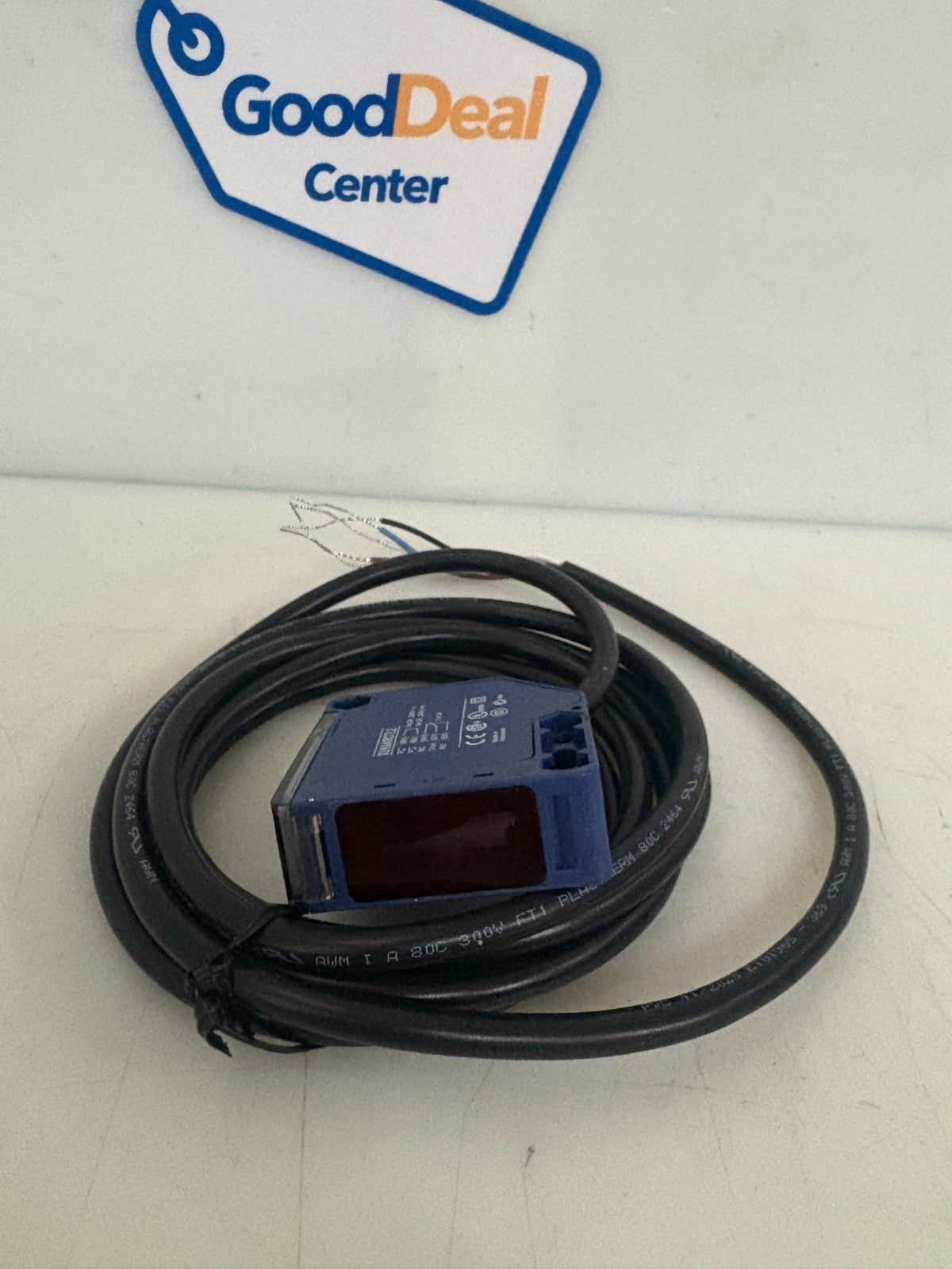 TELEMECANIQUE SENSOR AC/DC RELAY XUK0ARCTL20