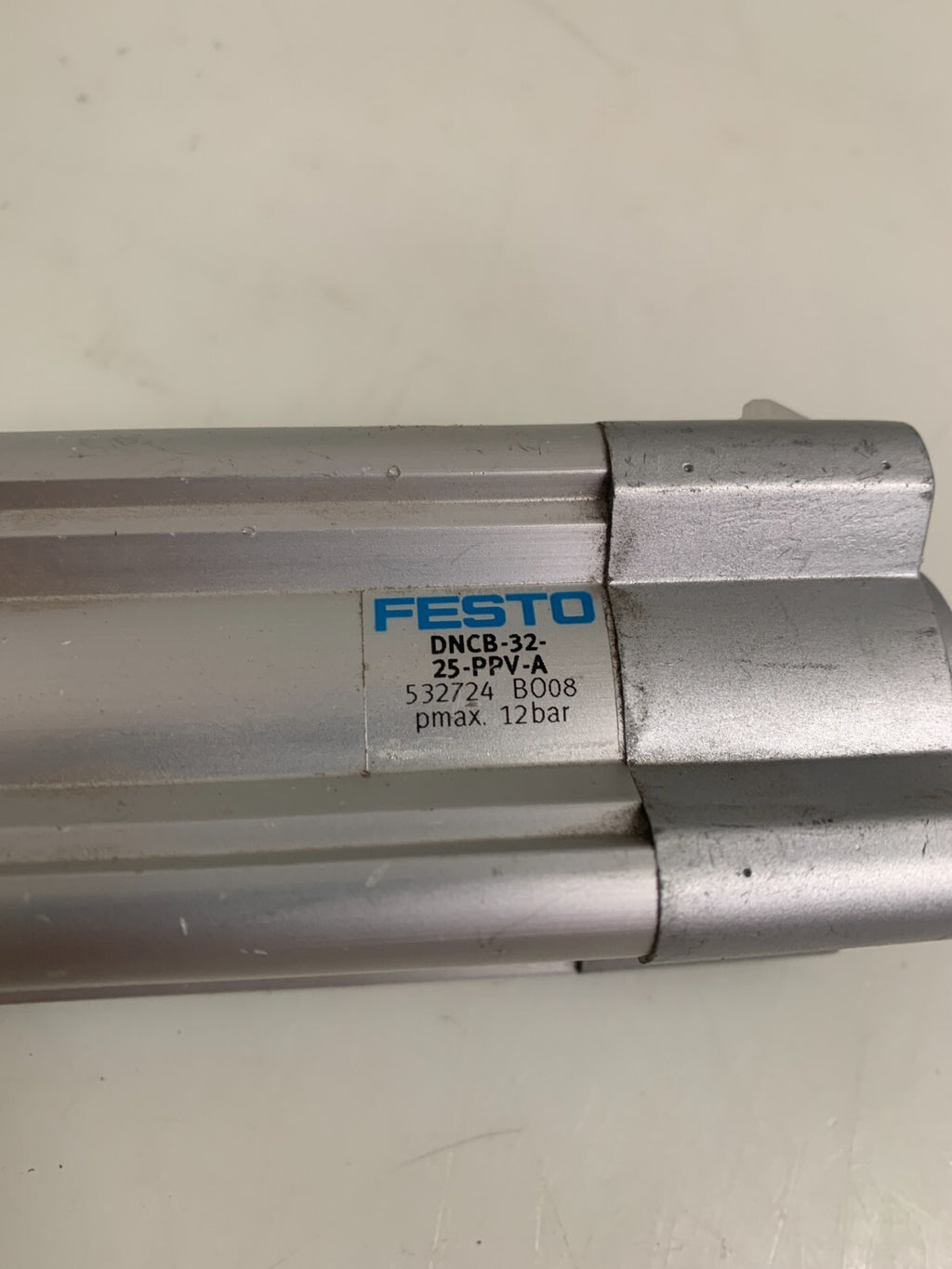 FESTO PNEUMATIC CYLINDER DNCB-32-25-PPV-A 532724