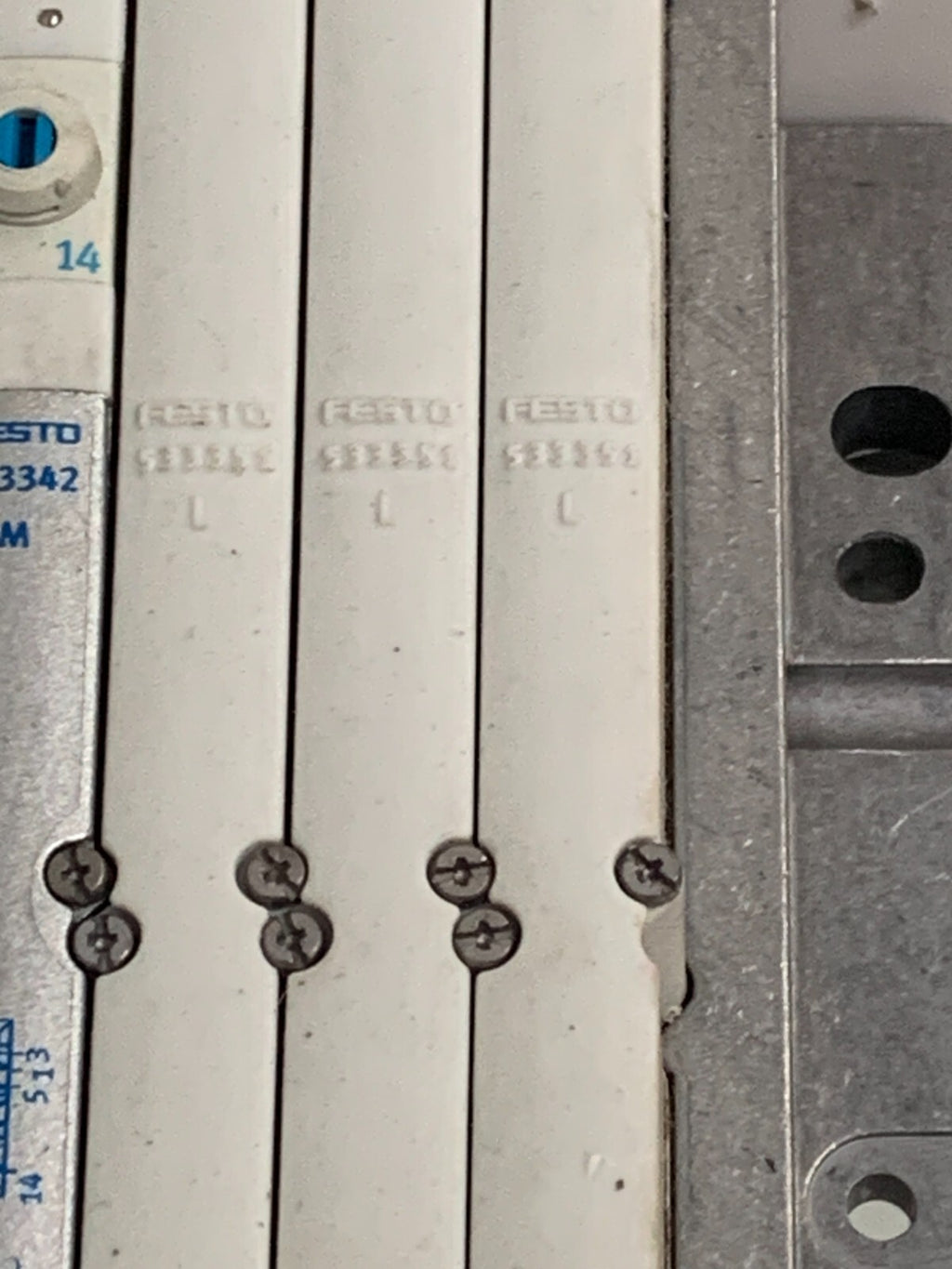 FESTO  Pneumatic Manifold Unit (Good condition)