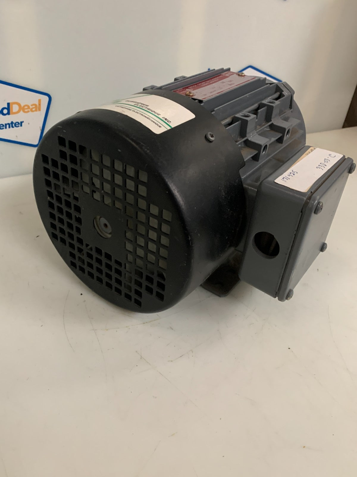 BROOK CROMPTON MOTOR 221157 1825203-COM4