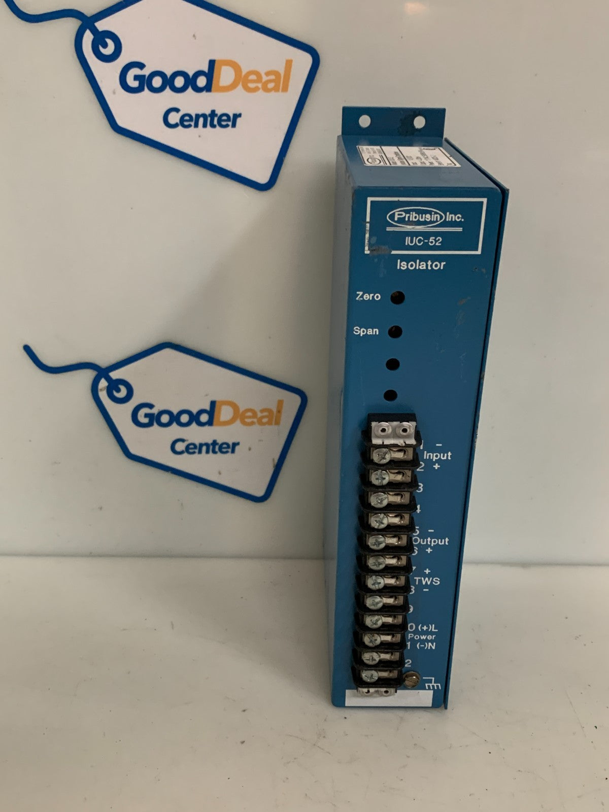 PRIBUSIN ISOLATOR I UC - 520
