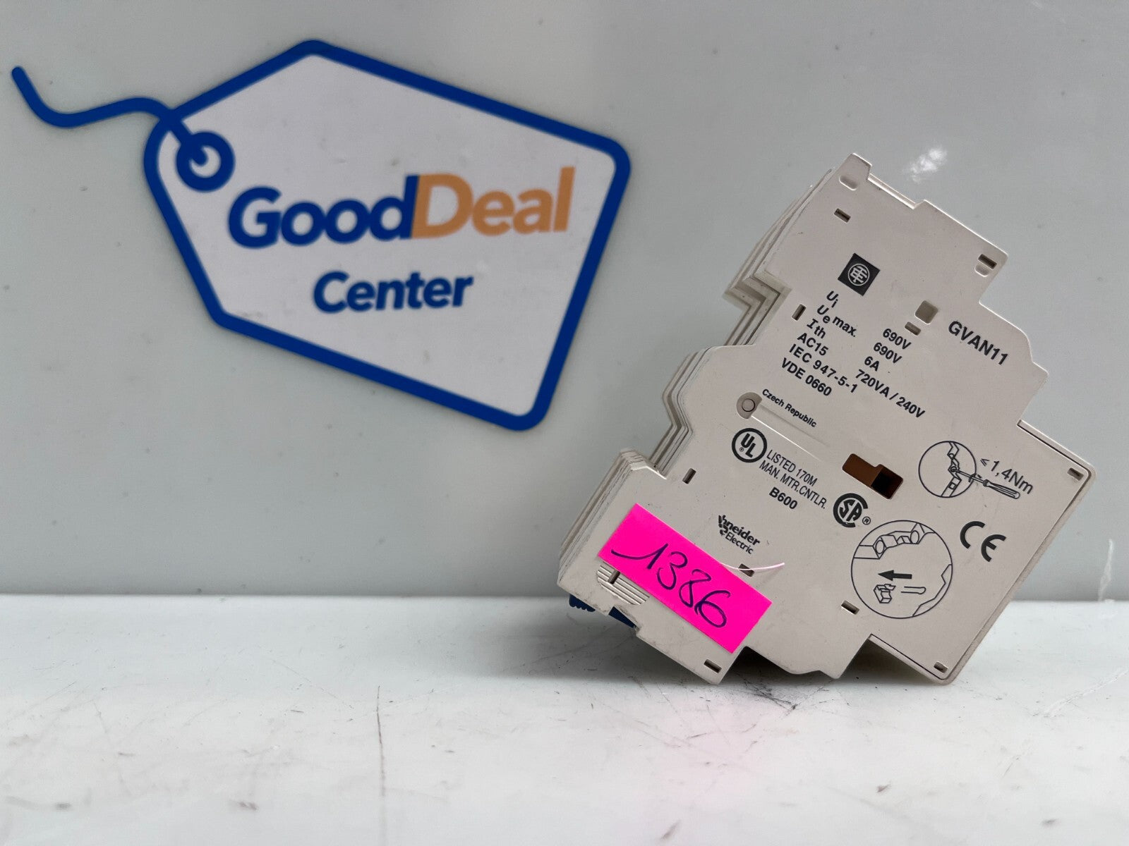 SCHNEIDER ELECTRIC GVAN11 Auxiliary Contact (Lot of 4)
