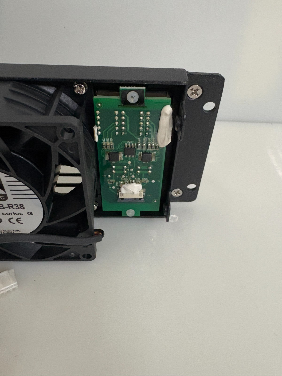 UUGREEN POWER POWER SUPPLY CONTROL BOARD UR100040-SW(EU)