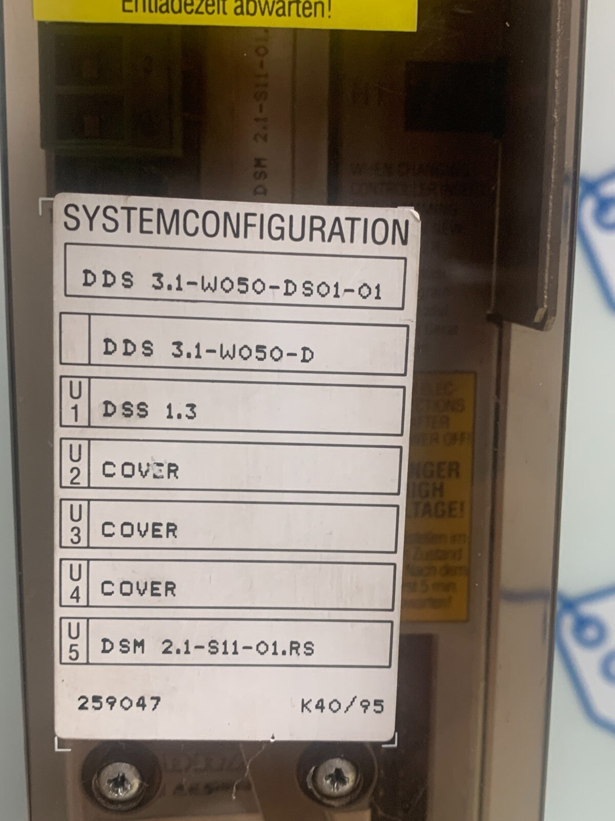 BOSCH / INDRAMAT Ecodrive DDS3.1-W050-D Digital AC-Servo Controller 2590471