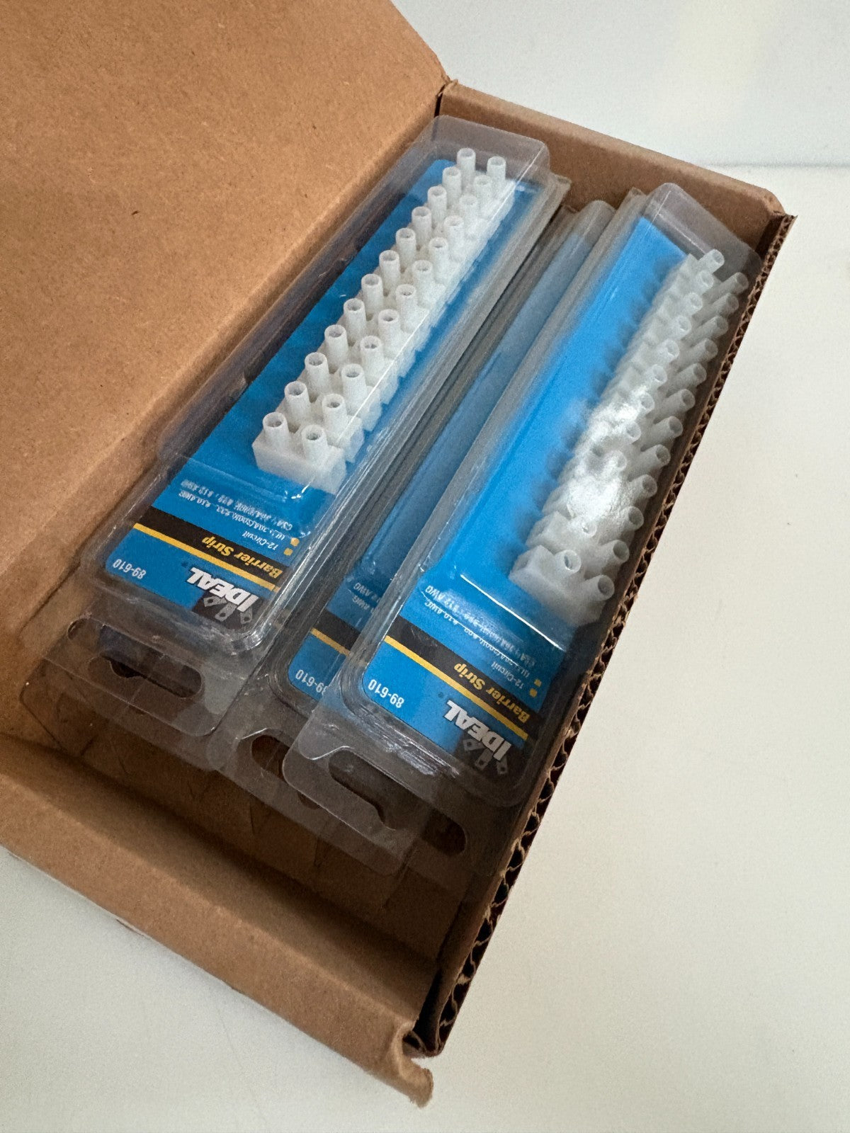IDEAL CLEAR BARRIER TERMINAL STRIP 12 POLE #89-610 10 PER BOX3