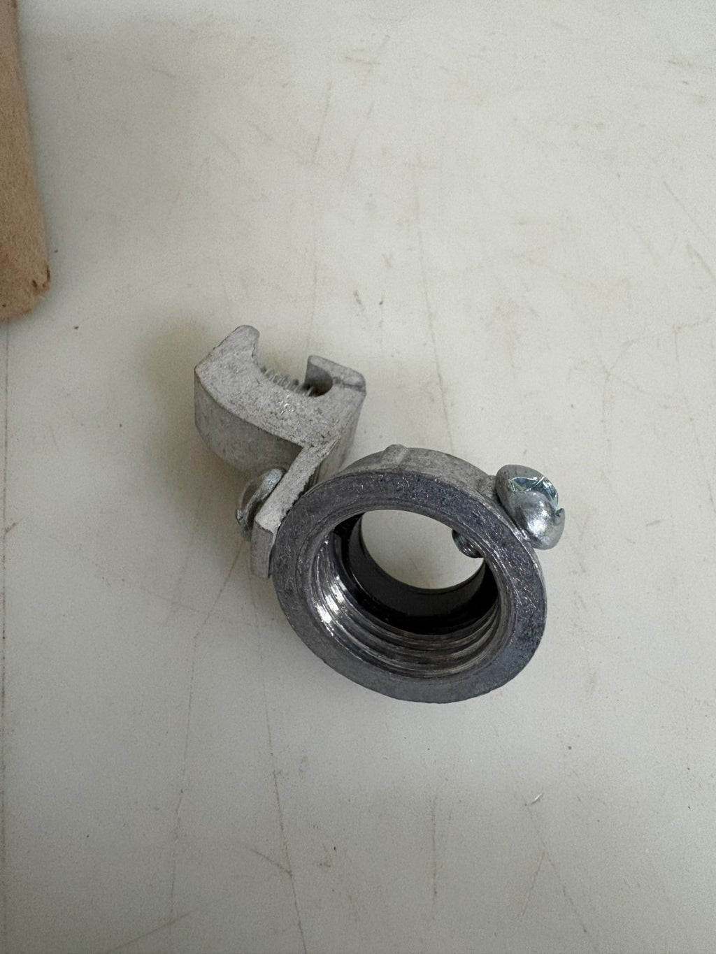 APPLETON 1/2 GROUND BUSHING 25 IN BOX2