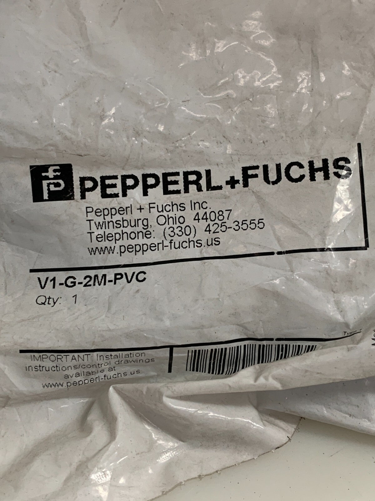 LOT OF 3 PEPPERL & FUCHS SENSOR CABLE CONNECTOR 035071 V1-G-2M-PVC