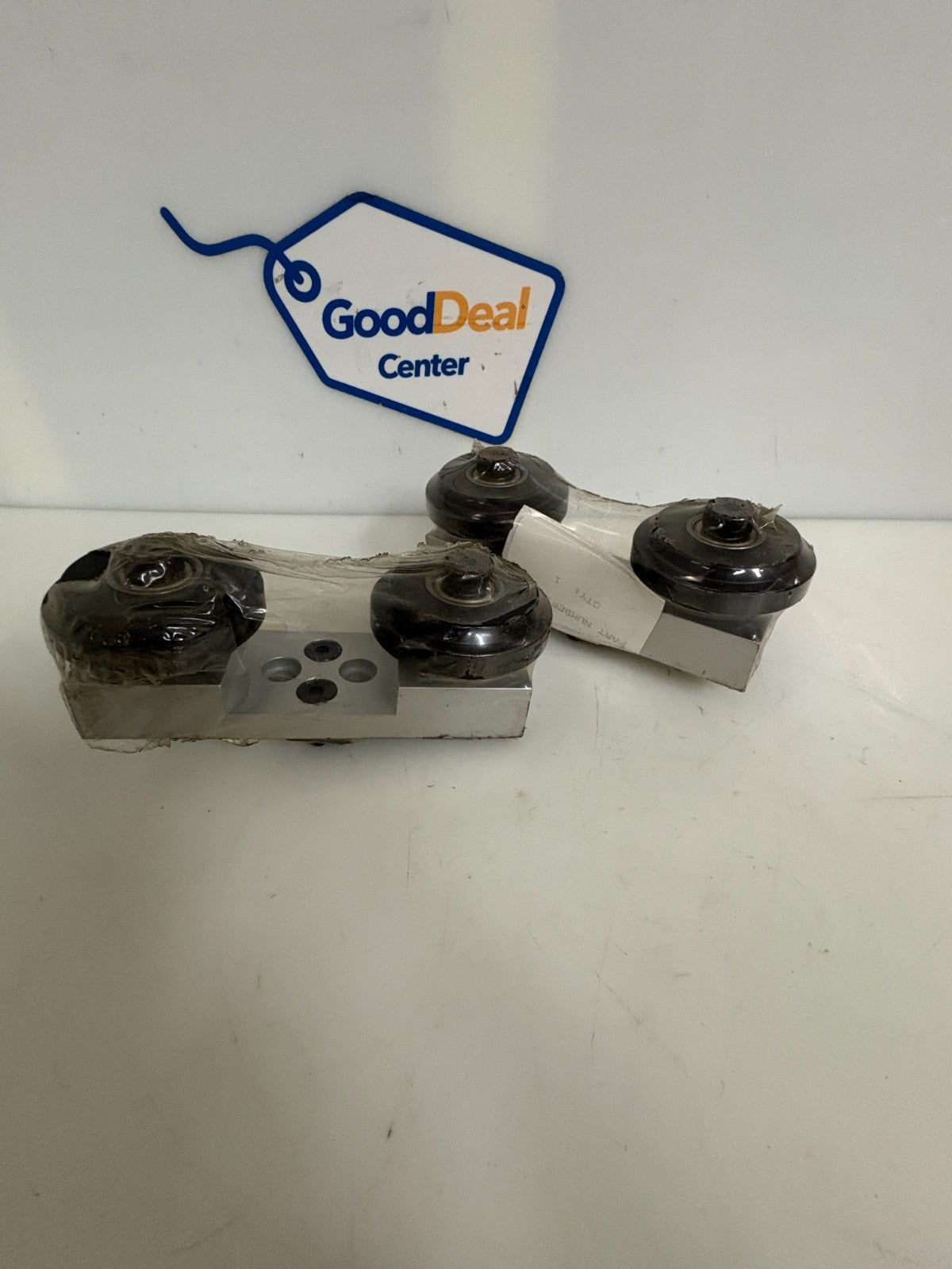 LOT OF 2 FORCES 2" WHEEL TROLLEY #27550