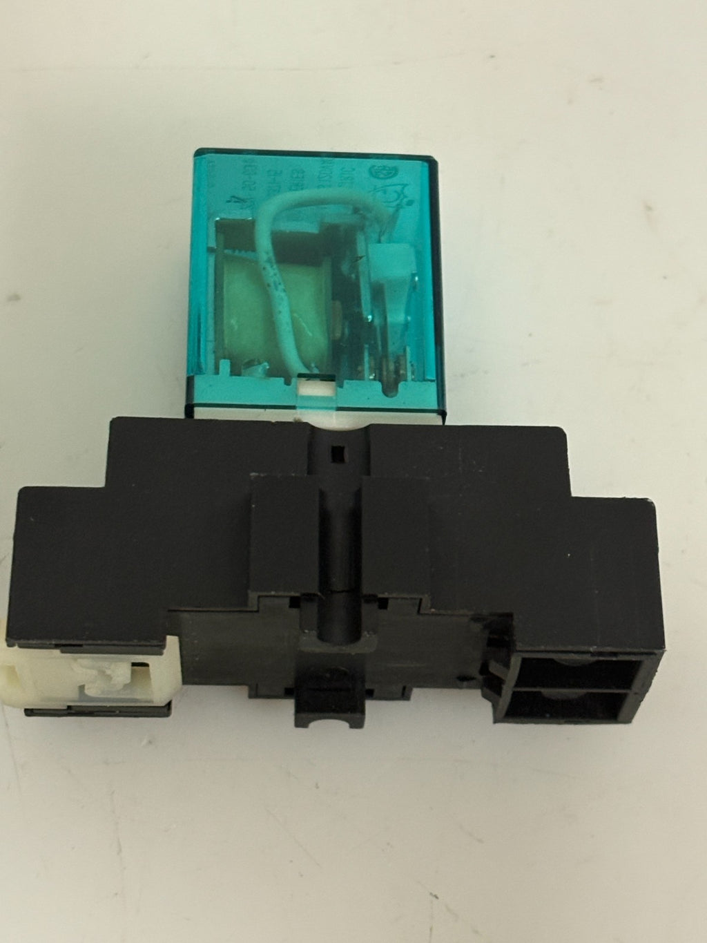 LOT OF 3 GUARDIAN ELECTRIC 120V RELAY W/BASE A410-365371-13