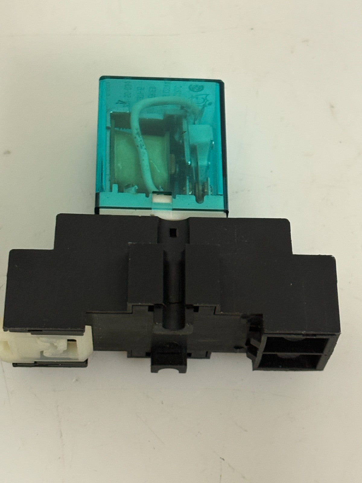 LOT OF 3 GUARDIAN ELECTRIC 120V RELAY W/BASE A410-365371-13