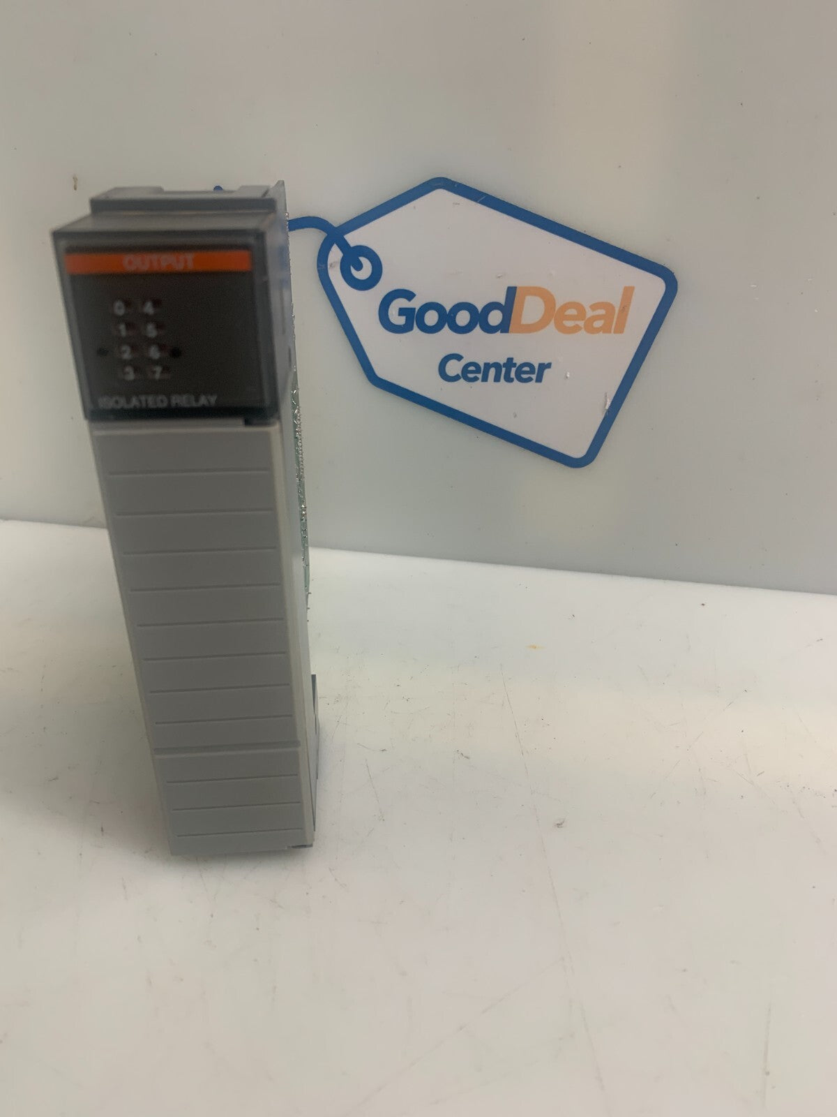 ALLEN BRADLEY SLC500  Output Module  11746-OX8  Ser A0