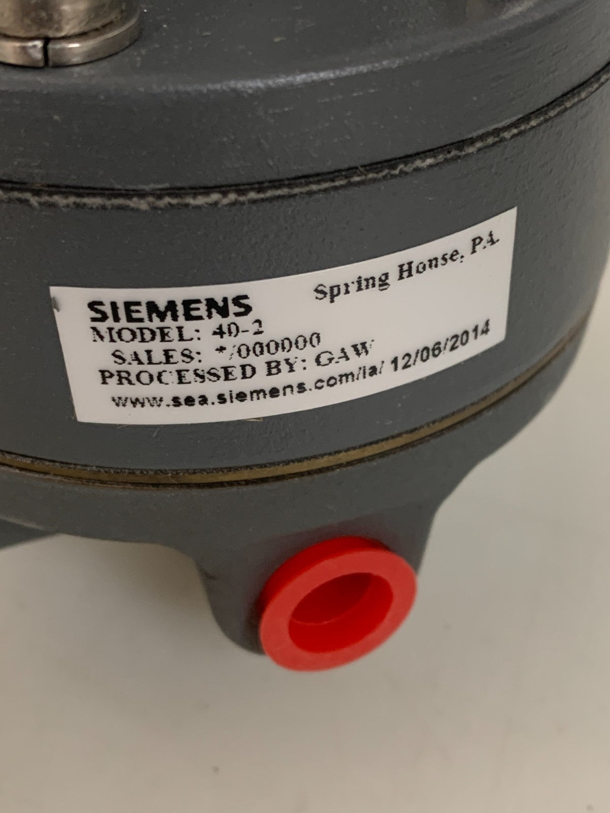 SIEMENS PRESSURE REGULATOR 1-50 H20 #40-2