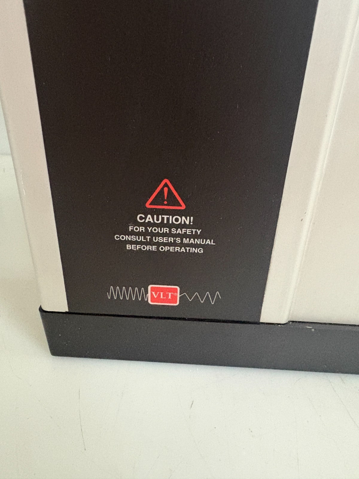 DANFOSS VLT SERVO DRIVE 5004 P T5 C54 ST R0 DL3