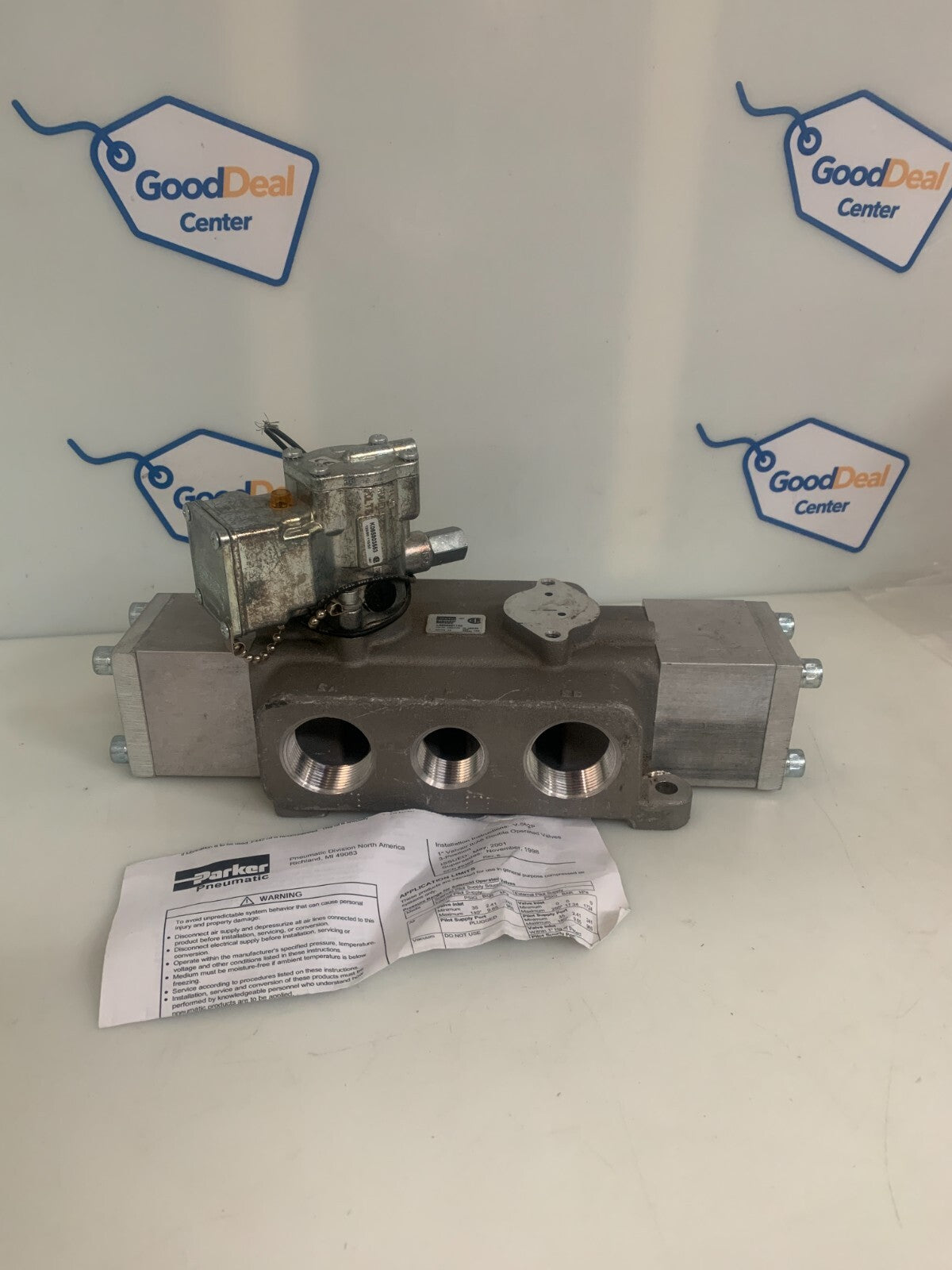 PARKER SCHRADER BELLOWS PNEUMATIC VALVE L69589211530