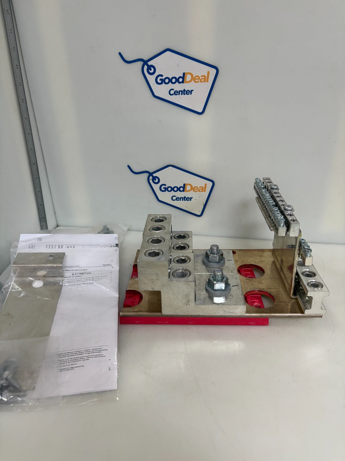 SCHNEIDER SQUARE D NEUTRAL ASSY HCWM12SN W/ACCS0