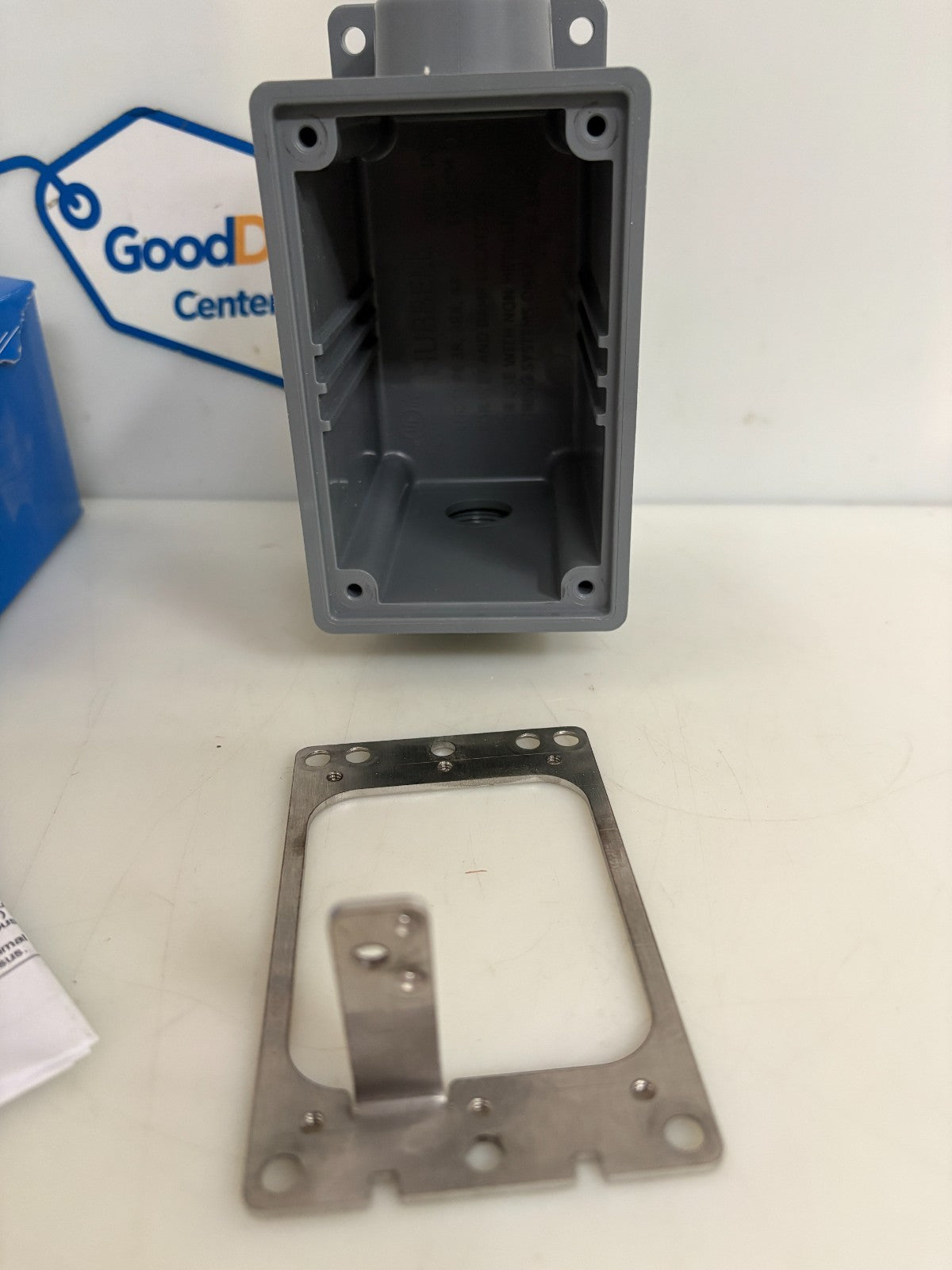 HUBBELL WATERTIGHT FD BOX 3/4 GRAY # HBL6083 1