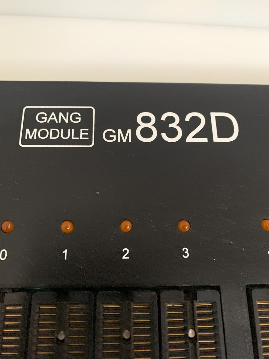 ADVIN SYSTEMS GANG MODULE GM 832 D2