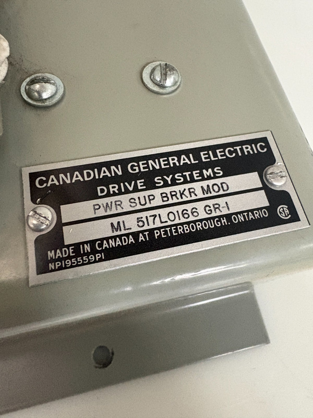 CANADIAN GENERAL ELECTRIC POWER SUPPLY BREAKER MODULE ML 517L0166 GR-11