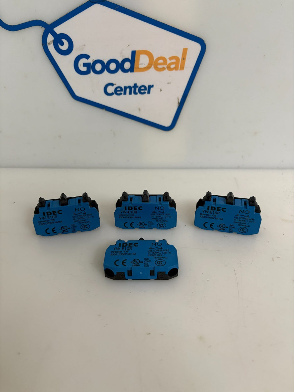 LOT OF 4 IDEC CONTACT MODULE YW-E10R0