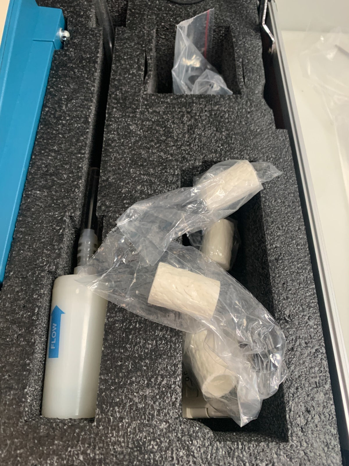 TSL DUST TRAK AEROSOL MONITOR MODEL 8520 LIKE NEW AND COMPLETE IN CASE