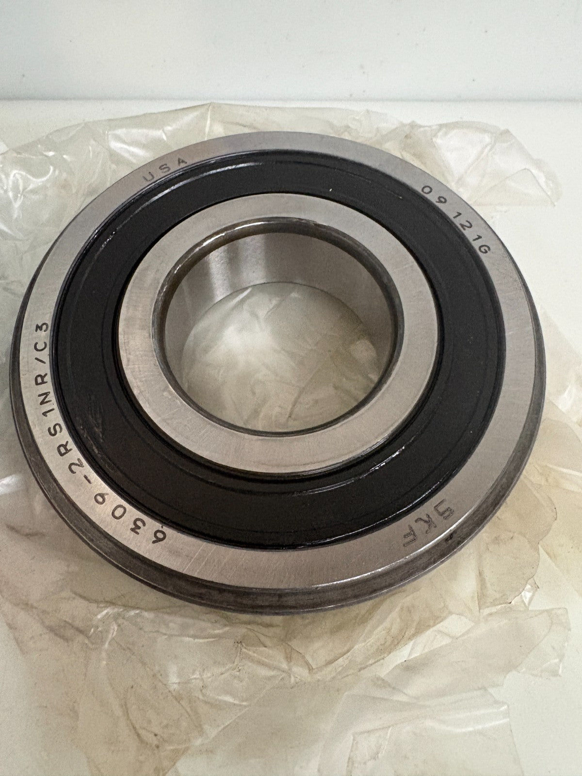 SKF DEEP GROOVE RADIAL BALL BEARING 6309-2RS1NR/C3
