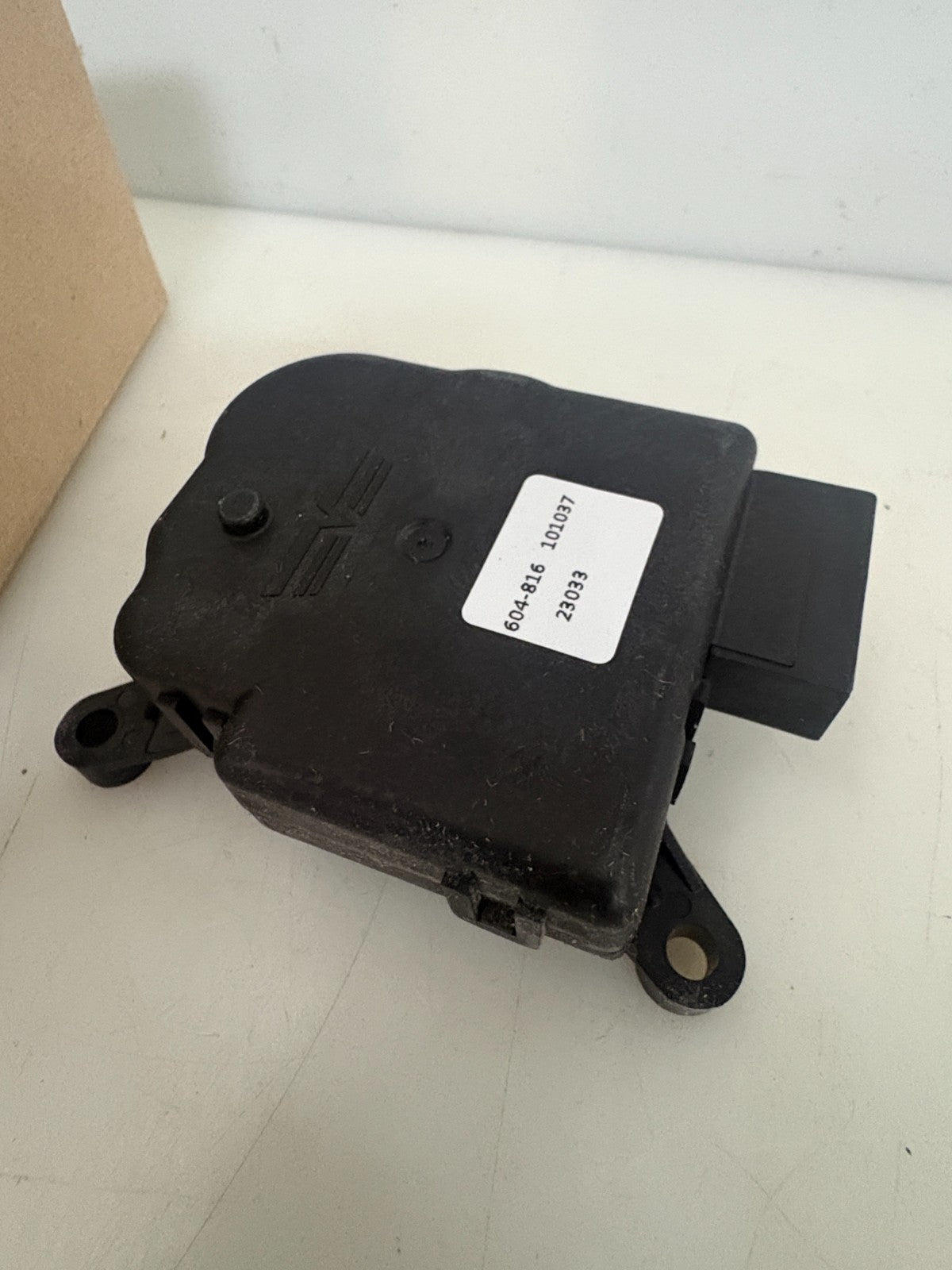 DORMAN AIR DOOR ACTUATOR 604-816 1